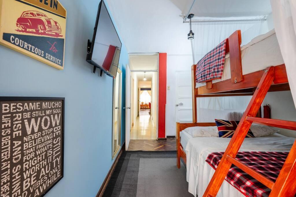 Britanico En Miraflores & Primer Piso, 3 * Lima